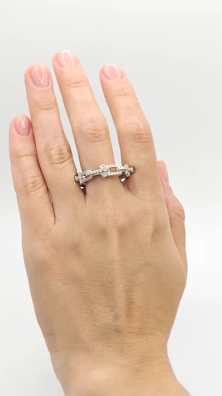 Серебряное кольцо