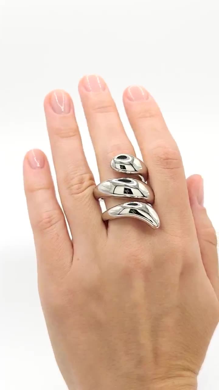 Серебряное кольцо