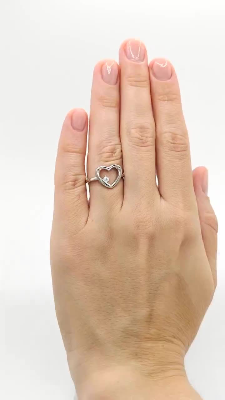 Серебряное кольцо