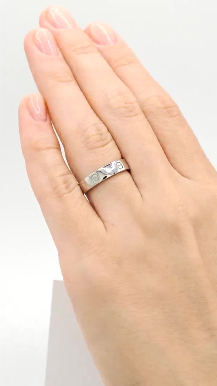 Серебряное кольцо